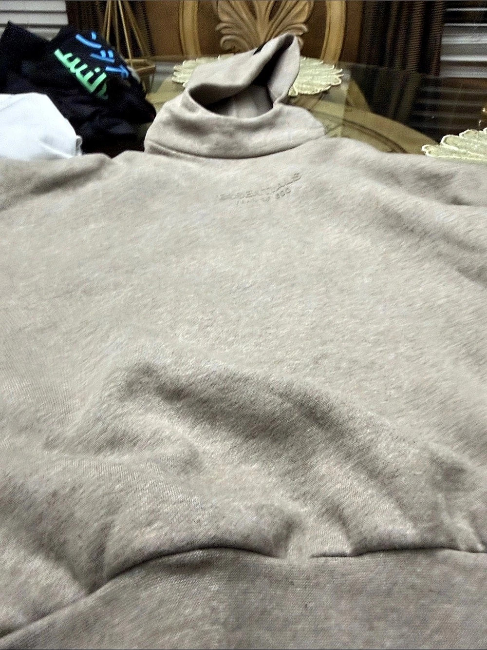 ESSENTIALS Fear of God Essentials Pullover Sweatshirt in Brown Like New